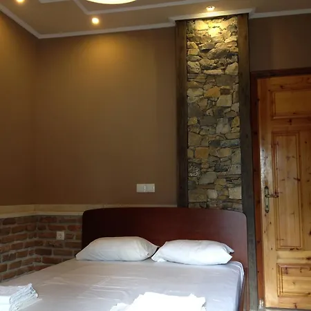 Menis Haus Apartamento *