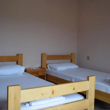 Menis Haus Apartamento *