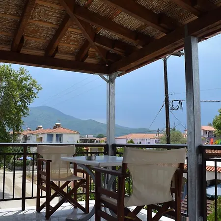 Menis Haus Vrasná