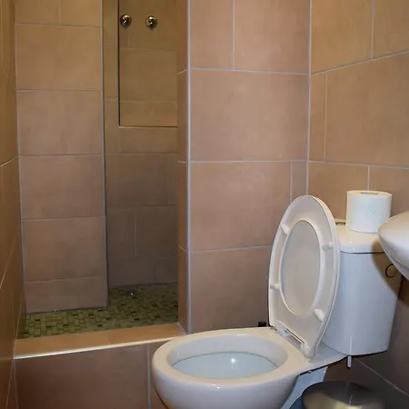 Apartamento Menis Haus Vrasná