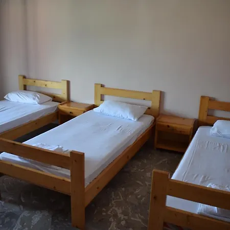 Menis Haus Vrasná